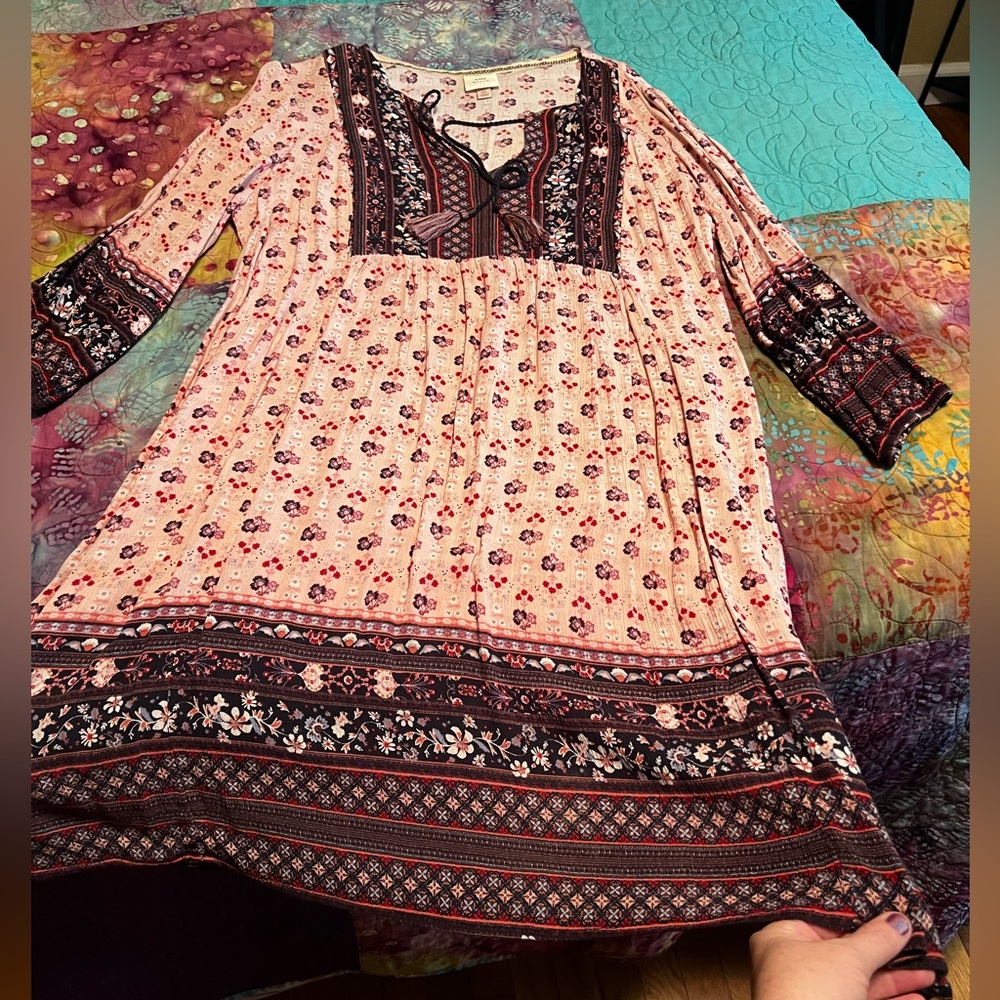 Knox Rose flowy boho dress.